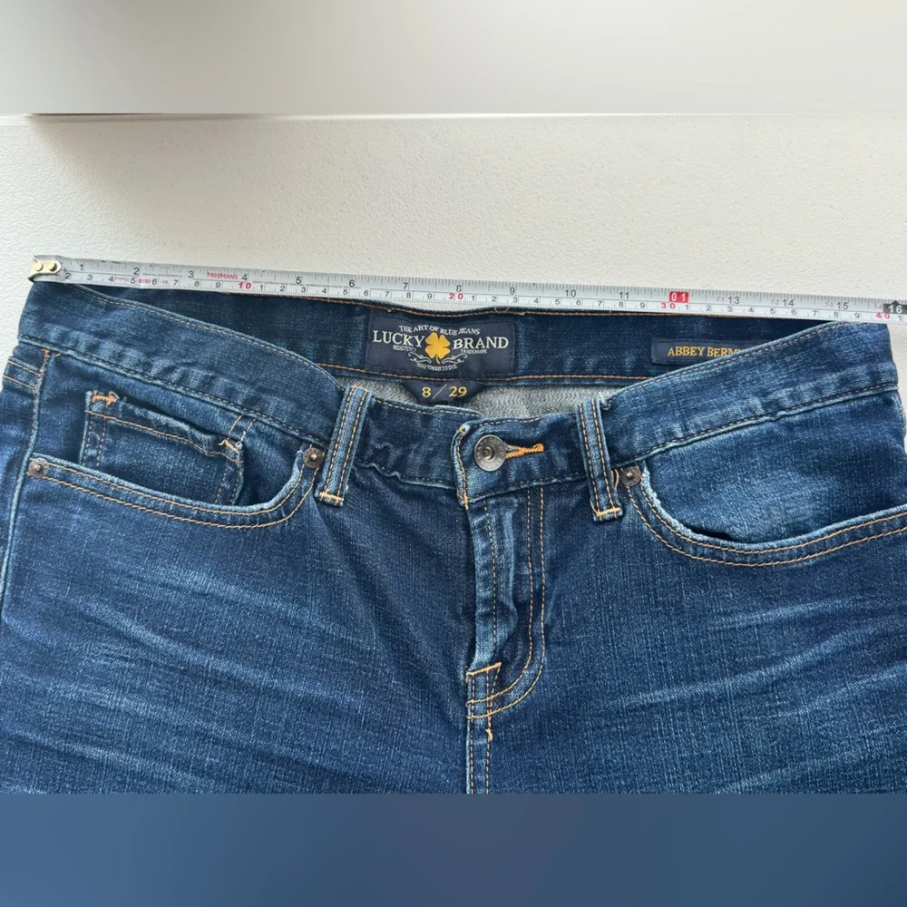 Lucky Brand Abbey Bermuda Denim Shorts Raw Hem Size 8 / 29